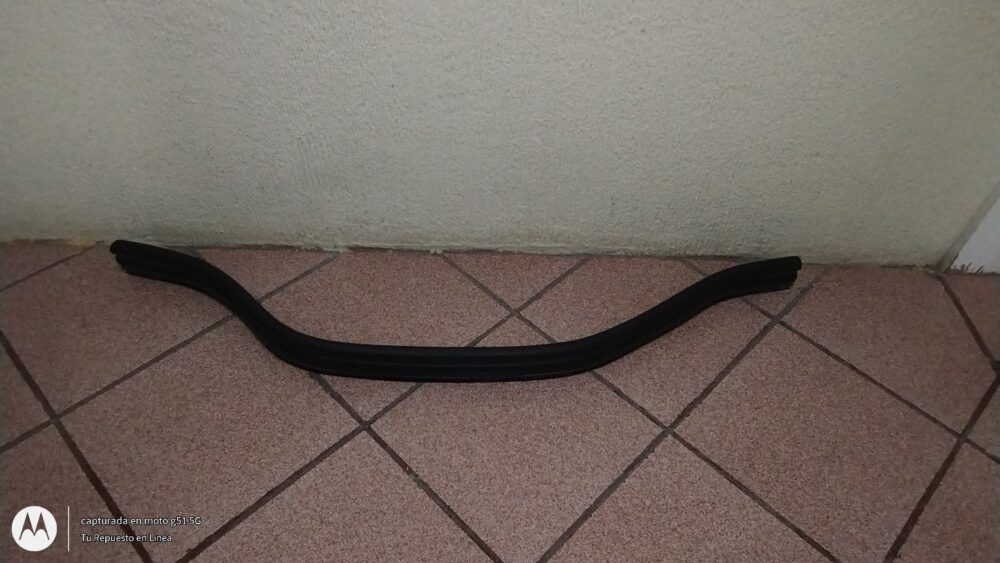 Mercedes-benz Ml 350 2012-2015 Sello Delantero Cofre