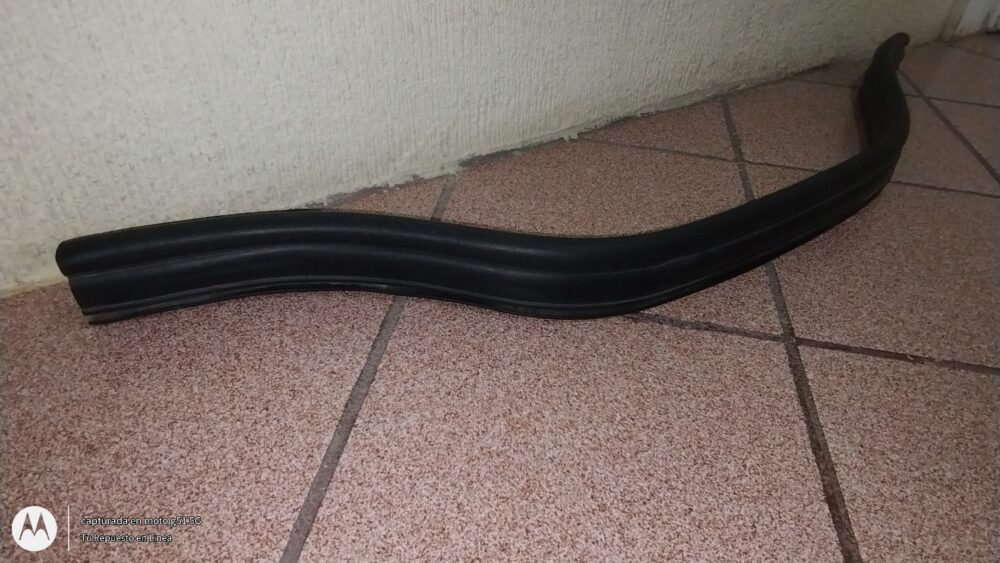 Mercedes-benz Ml 350 2012-2015 Sello Delantero Cofre