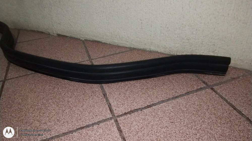 Mercedes-benz Ml 350 2012-2015 Sello Delantero Cofre