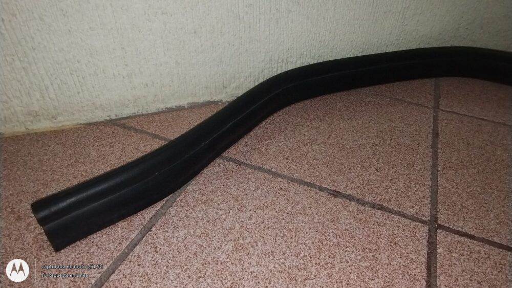 Mercedes-benz Ml 350 2012-2015 Sello Delantero Cofre