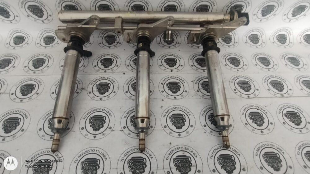 IMG_20250829_133437076 Mercedes-benz Ml350 2014 Riel Izquierdo Inyectores