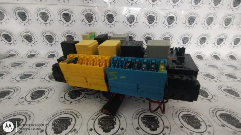 IMG_20250829_134521477 Mercedes-benz Ml 350 2012 Caja Fusibles Delantera Derecha