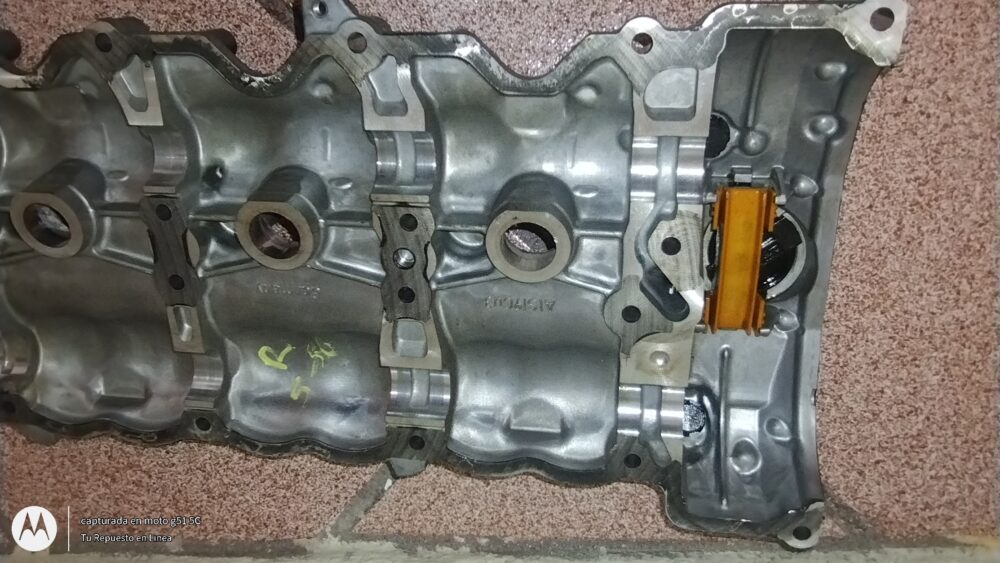 Mercedes-benz Ml 350 2014 Tapa De Punterias Derecha C/sensor