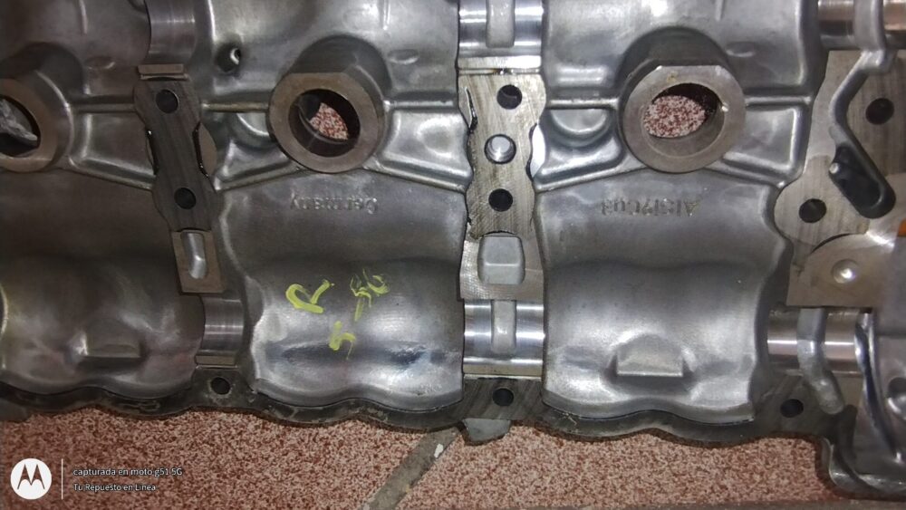 Mercedes-benz Ml 350 2014 Tapa De Punterias Derecha C/sensor