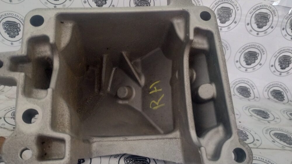 Mercedes Benz Ml 350 Amg 2014 Cubierta Soporte Motor Der Oem