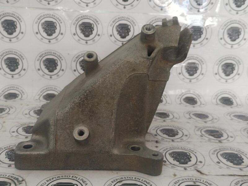 Mercedes Benz Ml 350 Amg 2014 Cubierta Soporte Motor Izq Oem