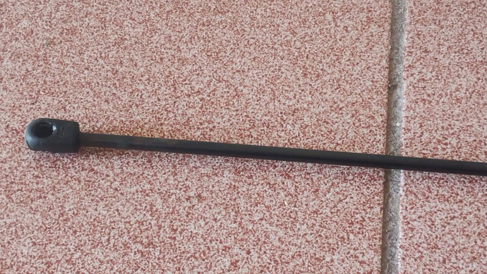 IMG_20251028_164233431 Mercedes Benz Ml 350 Amg 2014 Amortiguador Cofre Izq Oem