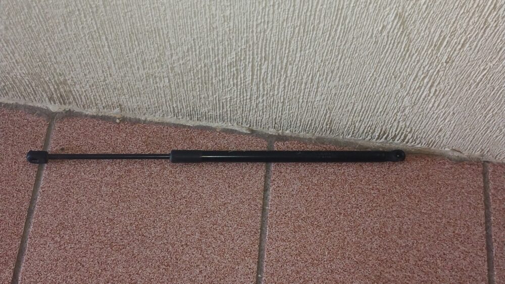 Mercedes Benz Ml 350 Amg 2014 Amortiguador Cofre Der Oem