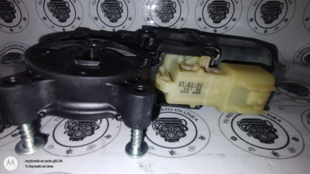 Imagen de WhatsApp 2025-08-12 a las 06.30.34_3151c5c5 Ford Fusion 2014 Motor Puerta Izquierda Delantera C11226-101