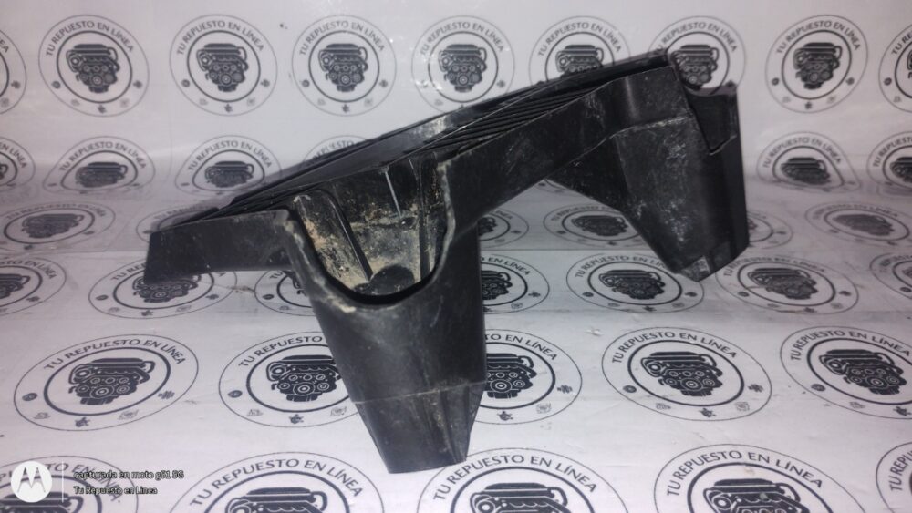 Imagen de WhatsApp 2025-08-18 a las 09.51.12_99c9da34 Ford Fusion 2014 Soporte Inferior De Batería Dg93-10663-a