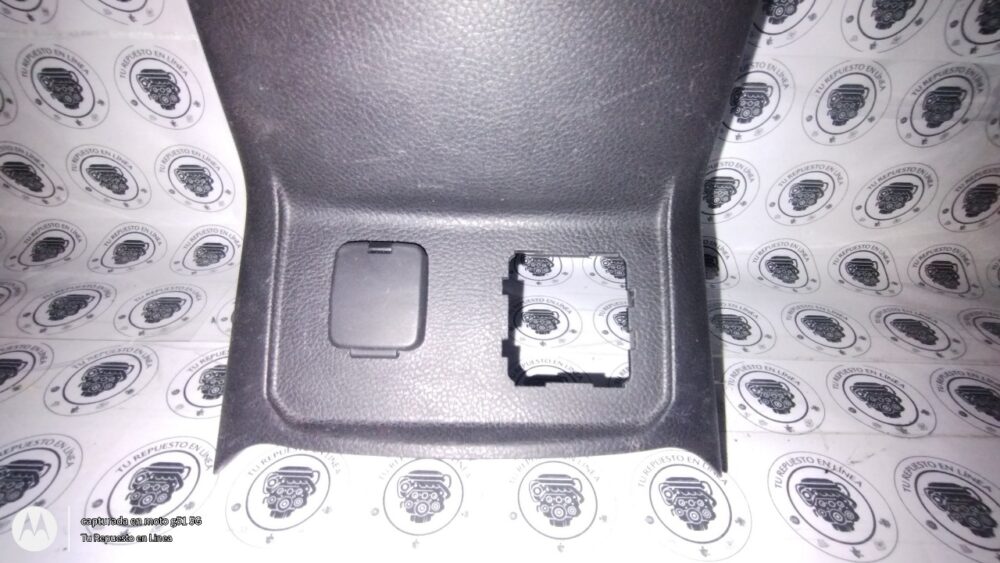 Ford Fusion 2013-2016 Consola Central Cubierta Trasera Oem