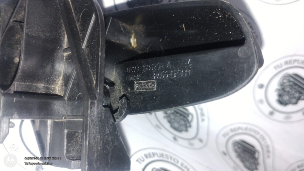 Ford Fusion Hood Release Handle Ds73-16b626-a Ds73-b626-a