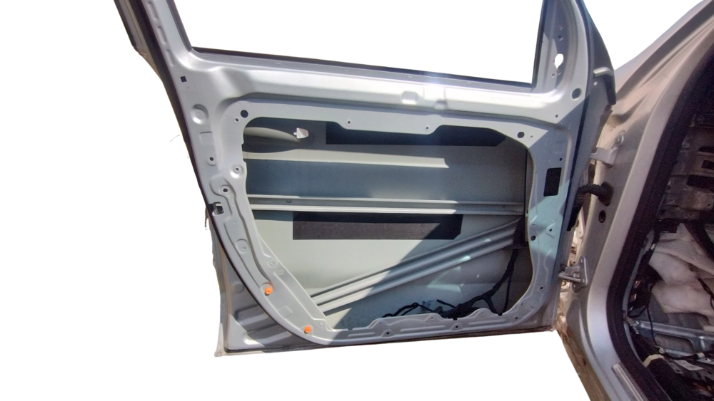 0a57d503-3e38-4705-a7d6-389d16cb70d1 Mercedes Benz Ml 350 Amg 2014 Puerta Izq Solo Cascarón