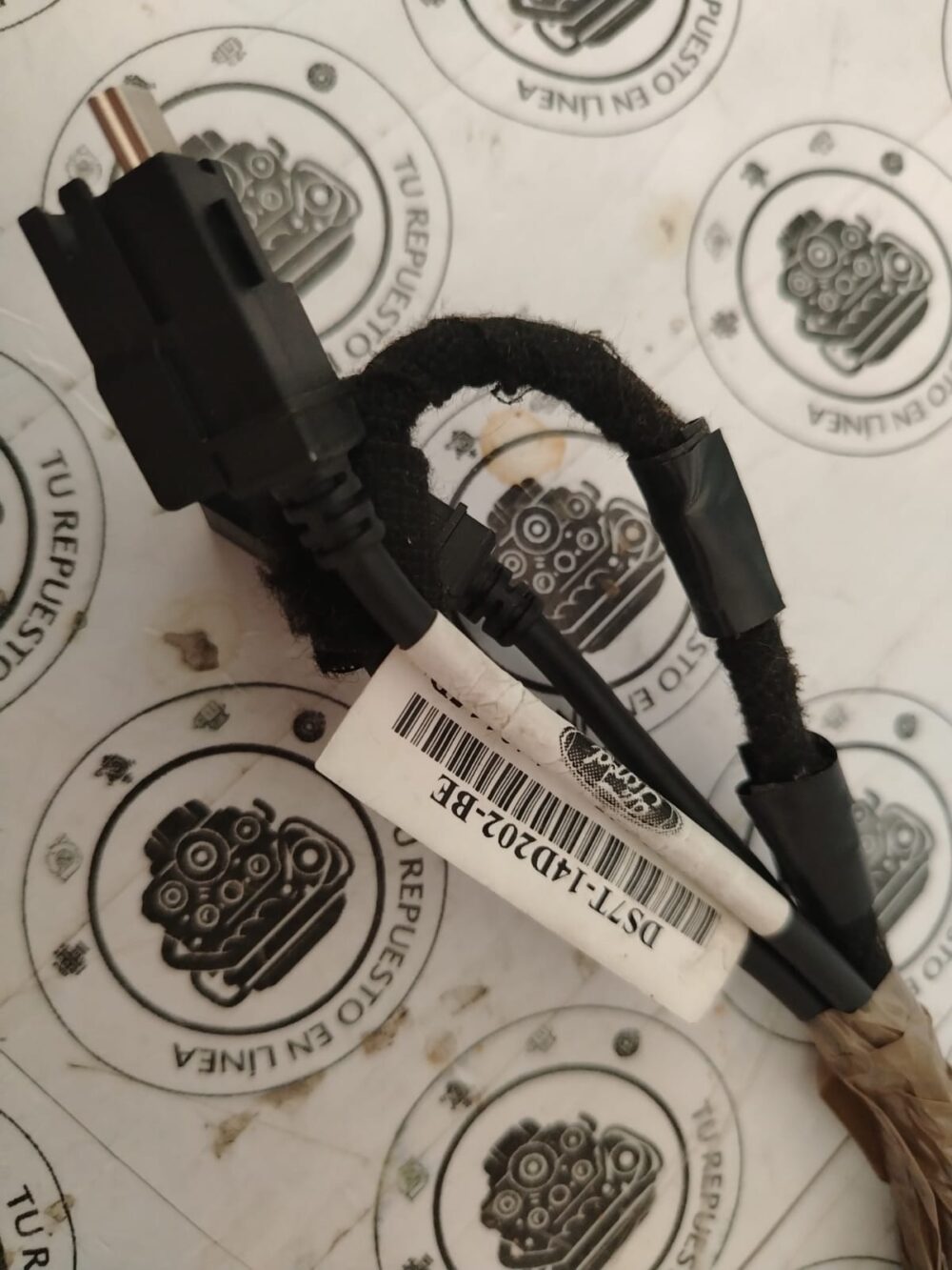 Ford Fusion 13-16 Arnés Puerto USB Consola OEM DS7T-14D202-BE