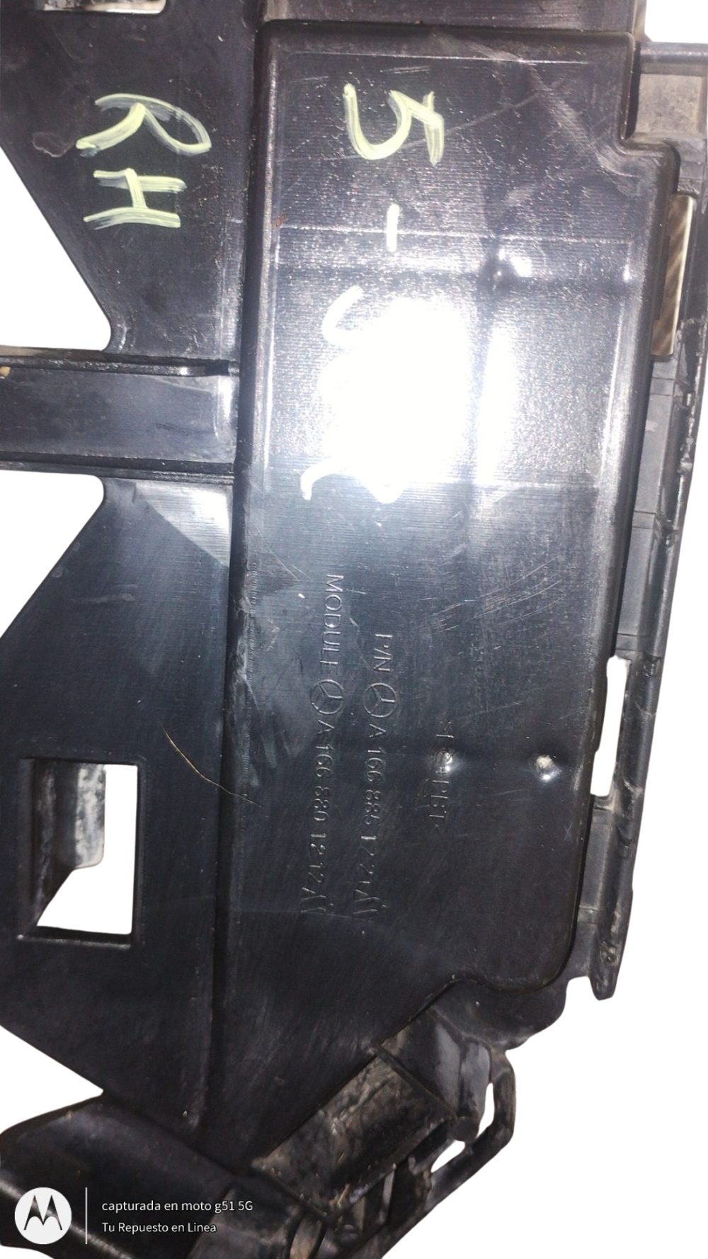 55f19270-4799-4808-bb9a-1e56998a2d60 Mercedes Ml W166 Soporte Lateral Derecha Defensa Trasera