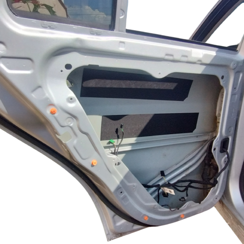 Mercedes-Benz ML 350 2014 Puerta Trasera Izq Cascarón