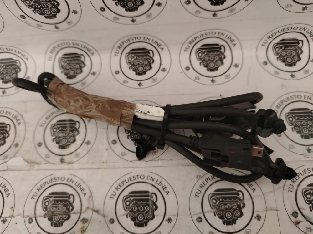 Ford Fusion Titanium 2014 Cable Usb Consola Central Oem DS7T-14D202-AD