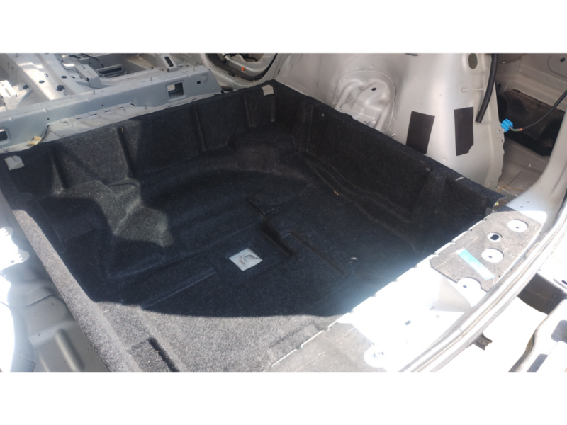 Mercedes-benz Ml 350 Amg 2014 Alfombra Base Llanta Cajuela