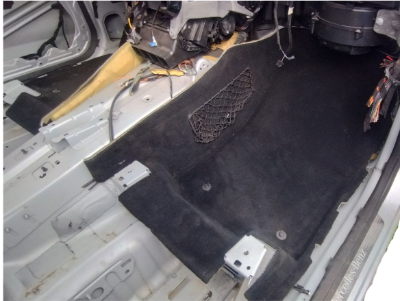 Captura de pantalla 2025-12-20 135248 Mercedes Benz Ml350 2013-2016 Alfombra Piso Pasajero Oem