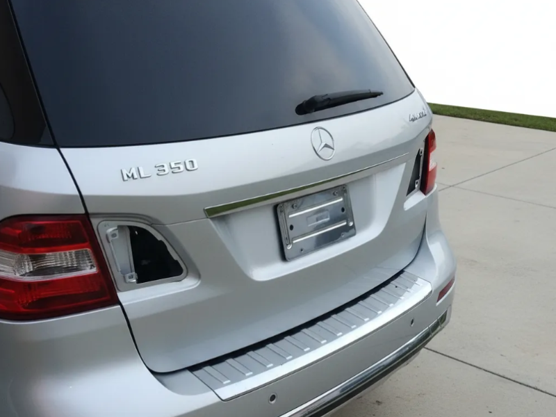 Captura de pantalla 2026-02-04 230758 Mercedes-benz Ml 350 Amg 2014 Quinta Puerta Con Medallón Oem
