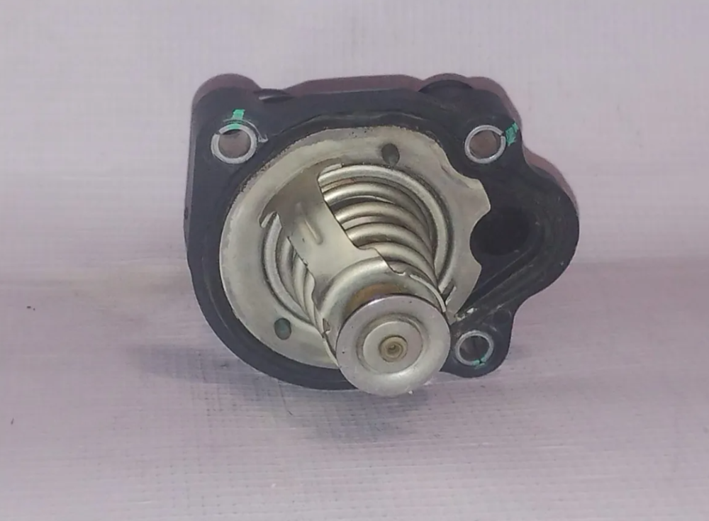 Captura de pantalla 2026-02-06 154730 Ford Fusion Titanium Carcasa Termostato Original Oem Usada