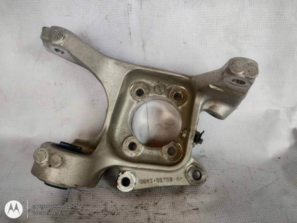 IMG_20250430_133718699_HDR Ford Fusion Titanium 2.0l Mango Trasero Derecho 13 - 16