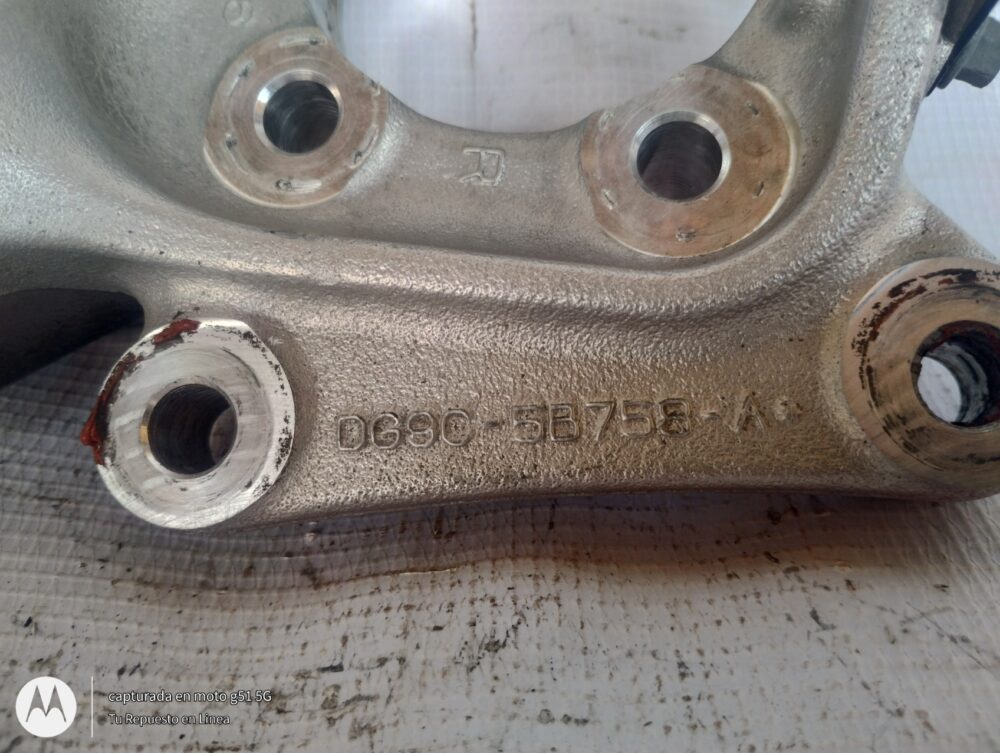 IMG_20250430_133722866_HDR Ford Fusion Titanium 2.0l Mango Trasero Derecho 13 - 16