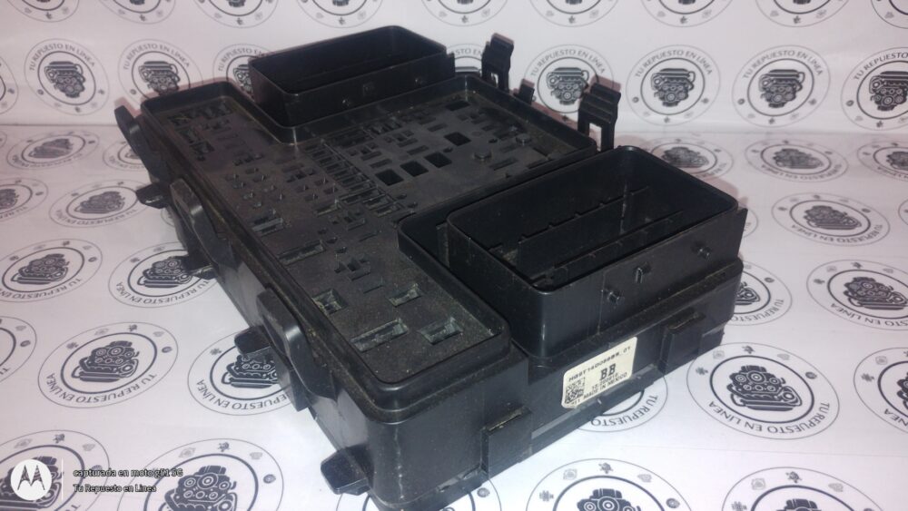 IMG_20250520_105729959 Ford Fusion Titanium 2.0l 2013-2016 Caja De Fusibles Oem Usa
