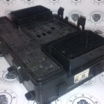 Ford Fusion Titanium 2.0l 2013-2016 Caja De Fusibles Oem Usa