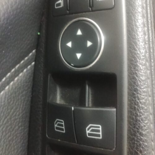 IMG_20250528_211551101 Mercedes-benz Cla 200 2014 Botonera Elevavidrios Ventanas A 009 431 5212
