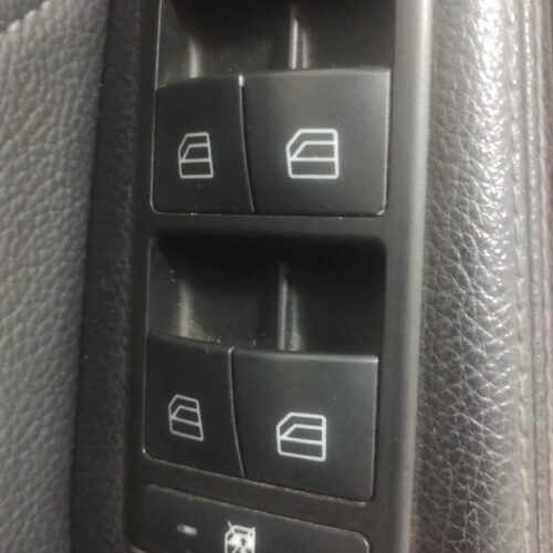 IMG_20250528_211553979 Mercedes-benz Cla 200 2014 Botonera Elevavidrios Ventanas A 009 431 5212