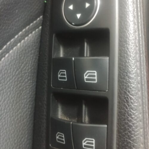 IMG_20250528_211601441 Mercedes-benz Cla 200 2014 Botonera Elevavidrios Ventanas A 009 431 5212