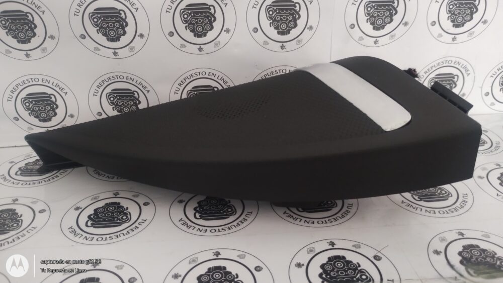 IMG_20250717_112052231 Mercedes benz Ml350 2014 Tweeter Puerta Copiloto Harman Kardon RH