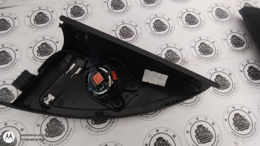 IMG_20250717_112205026 Mercedes benz Ml350 2014 Tweeter Puerta Copiloto Harman Kardon RH
