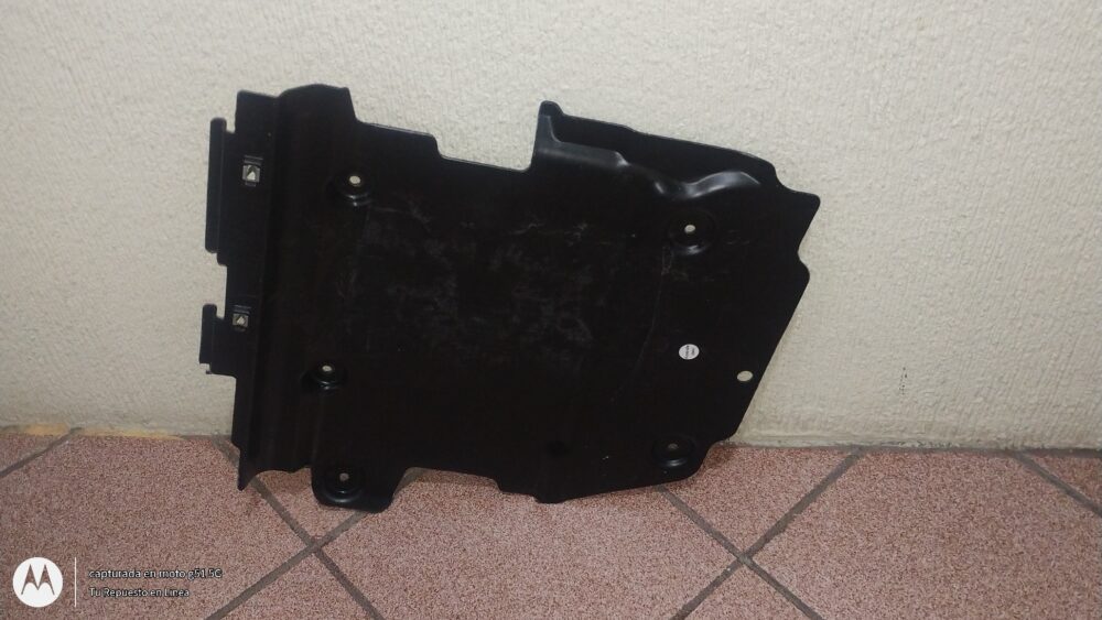 IMG_20250718_184524826 Mercedes-Benz ML 350 AMG 12-15 Tapa Piso Cajuela Copiloto A1666800223