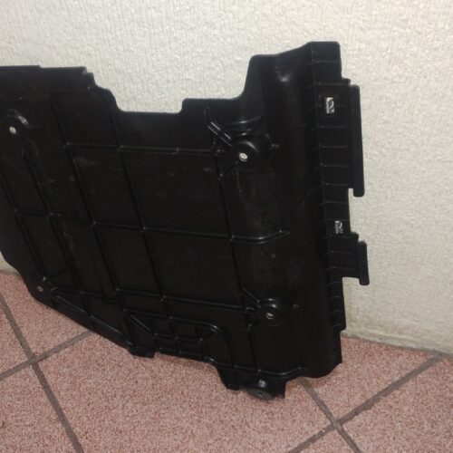Mercedes-Benz ML 350 AMG 12-15 Tapa Piso Cajuela Copiloto A1666800223
