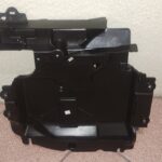 Mercedes Benz Ml350 Tapa De Bateria Principal A 166 680 0118