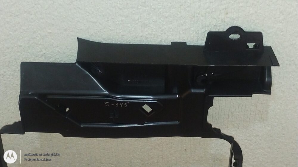 IMG_20250720_083028088 Mercedes Benz Ml350 Carcasa Plastica Piso Izq Frontal