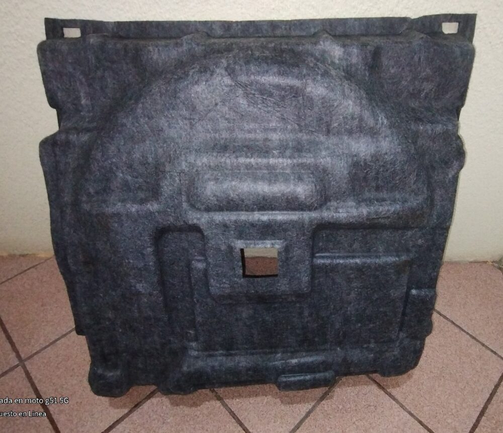 Mercedes-benz Ml 350 Amg 2014 Alfombra Base Llanta Cajuela