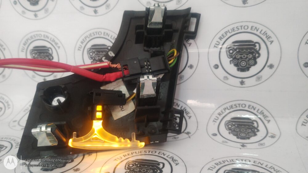 Mercedes Ml350 Amg 2014 Moldura Madera Led Izq Oem