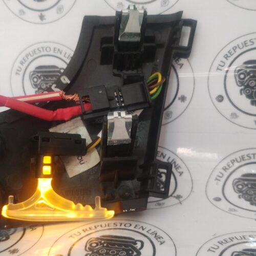 Mercedes Ml350 Amg 2014 Moldura Madera Led Izq Oem
