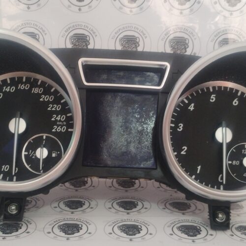 Mercedes Benz Ml350 Amg 2012- 2015 Cluster/velocimetro Oem