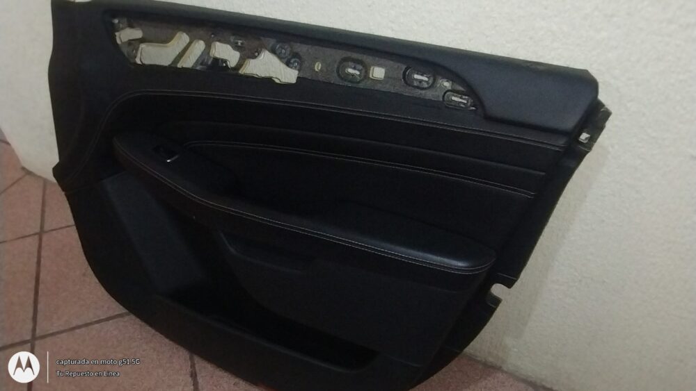 Mercedes Benz Ml 350 Amg 2014 Panel Der Piel Con Botón