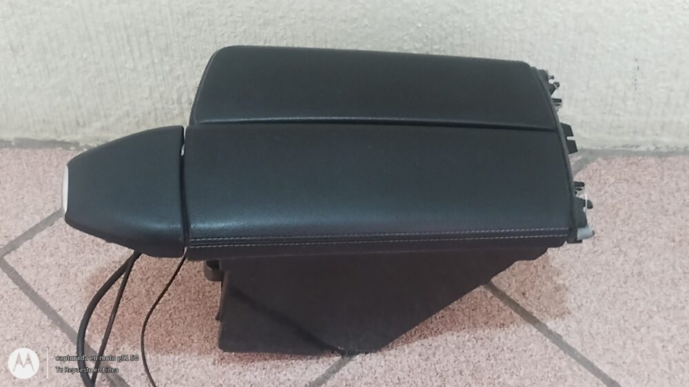 Mercedes-benz Ml 350 Amg 2014 Consola Central Reposabrazos