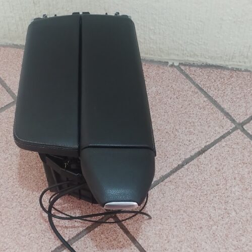 IMG_20250802_110354950 Mercedes-benz Ml 350 Amg 2014 Consola Central Reposabrazos