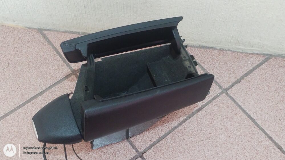 Mercedes-benz Ml 350 Amg 2014 Consola Central Reposabrazos