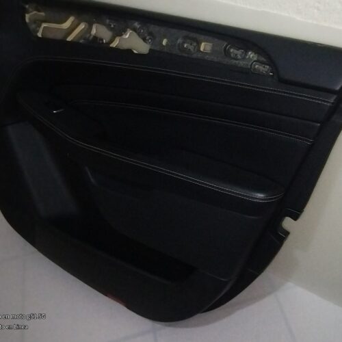 IMG_20250811_162658249 Mercedes-benz Ml 350 Amg 2014 Panel Puerta Delantera Derecha