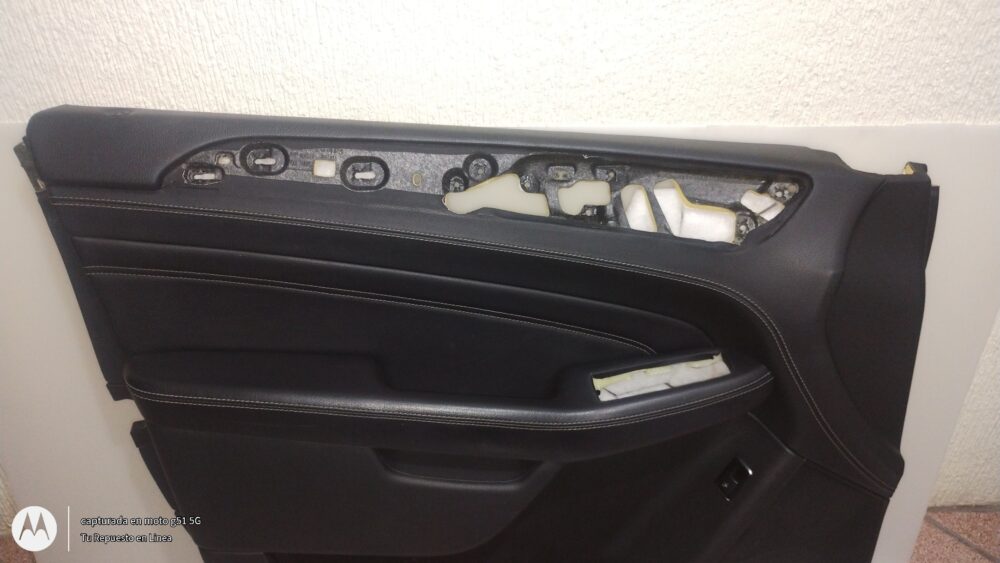 Mercedes-benz Ml 350 Amg 2014 Panel Puerta Delantera Izq
