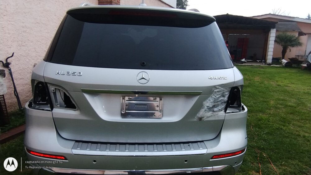 IMG_20250811_182910918 Mercedes-benz Ml 350 Amg 2014 Quinta Puerta Con Medallón Oem