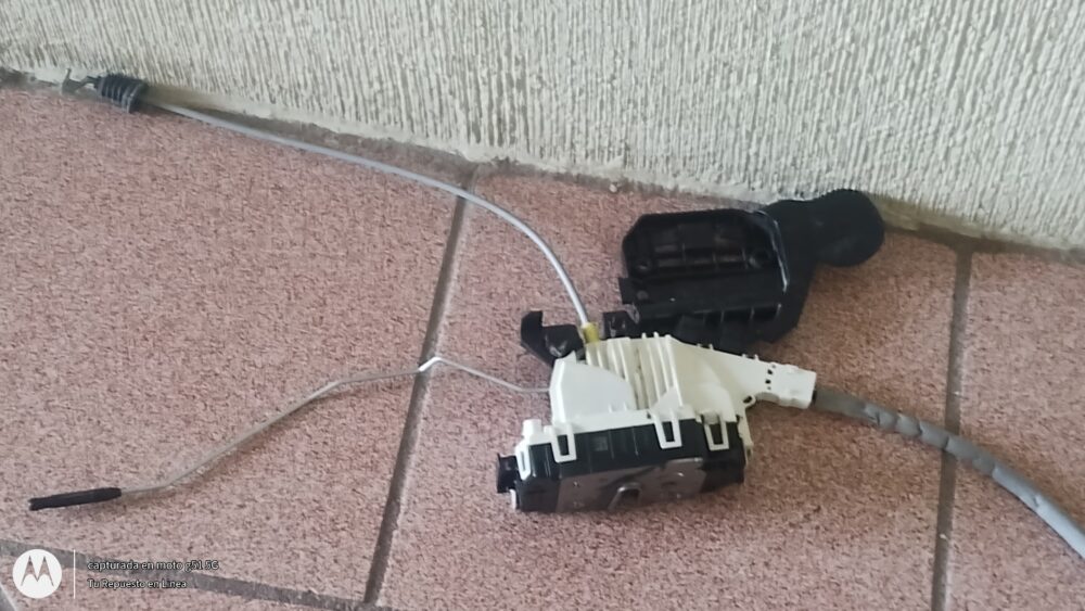 IMG_20251015_150032673 Mercedes-benz Ml 350 Amg 2014 Chapa Puerta Delantera Der Oem